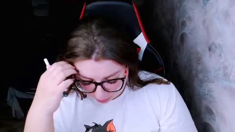 Snapshot of ginger_grayy chatting on March 2025 12:21:01 AM Alexa here online show from March 2025 12:21:01 AM