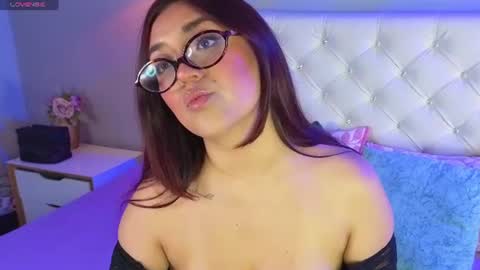 Snapshot of ginger_honeyy chatting on June 2026 12:58:02 PM Chloe online show from June 2026 12:58:02 PM