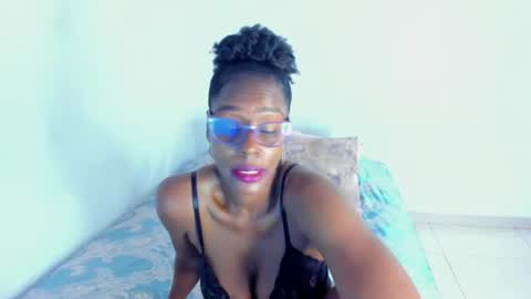  Diana   online show from July 2026 04:00:01 PM