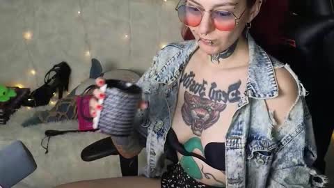 Ginger online show from October 2025 07:03:02 PM