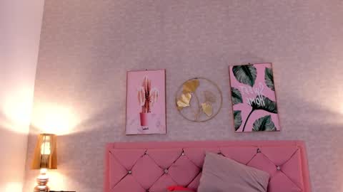 Snapshot of ginger_violetta chatting on January 2025 10:39:01 PM Ginger online show from January 2025 10:39:01 PM