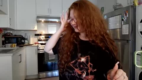 gingerprincess555 online show from September 2025 11:40:01 PM