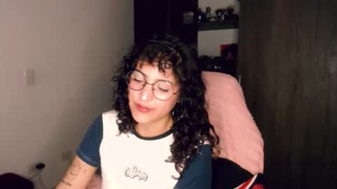 giny_bean online show from February 2026 10:44:02 AM