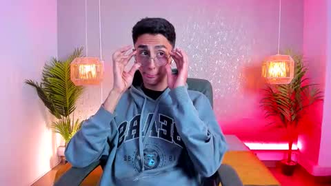 Snapshot of gio_carangi chatting on February 2026 03:05:01 AM Gio Carangi online show from February 2026 03:05:01 AM