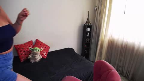 Giorgia online show from November 2025 05:34:01 PM