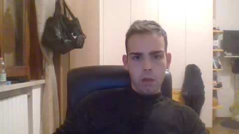 Snapshot of gionnylove chatting on December 2025 05:43:02 PM gionnylove online show from December 2025 05:43:02 PM