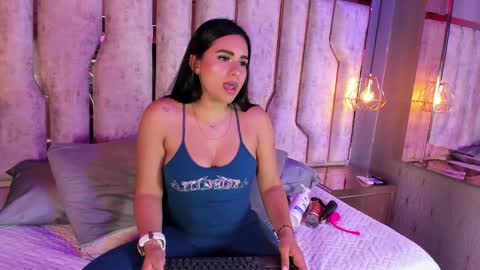 giorgia online show from January 2025 03:19:01 AM