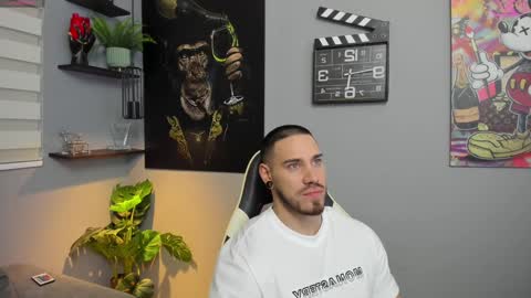 Giorgio leone online show from January 2025 12:35:02 AM