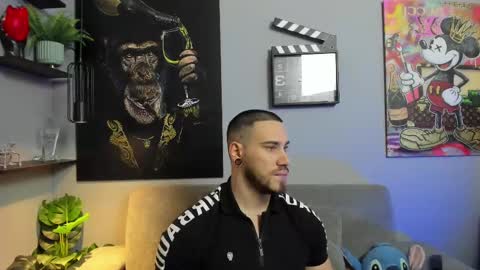 Giorgio leone online show from March 2025 10:10:01 PM