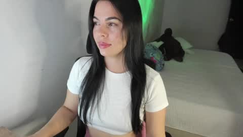 GIO RIVERA online show from May 2026 06:29:02 AM