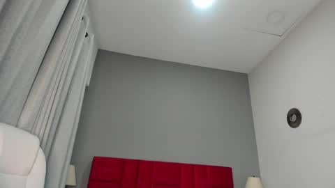 Giovanna  online show from May 2026 05:37:02 AM
