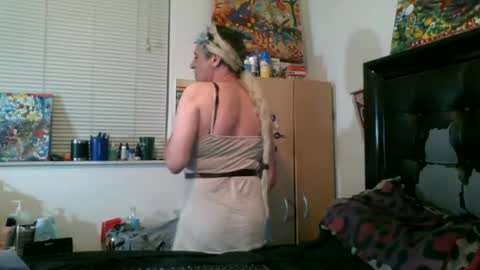 giovanni131971 online show from June 2026 07:27:02 AM