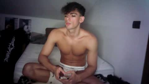 giovyyx online show from February 2025 11:16:01 PM