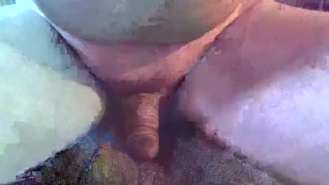 Snapshot of girafsnoop chatting on January 2025 12:26:01 PM girafsnoop online show from January 2025 12:26:01 PM