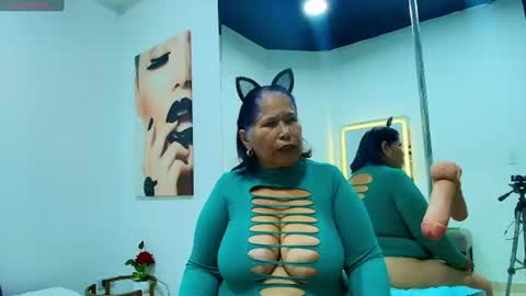 Girl Amada online show from July 2026 07:56:01 PM