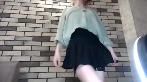 girl_cute007 online show from April 2026 09:54:01 PM