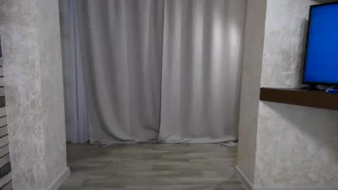 girl_cute007 online show from May 2026 11:54:01 PM