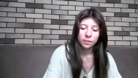 girl_cute007 online show from May 2026 10:49:01 PM