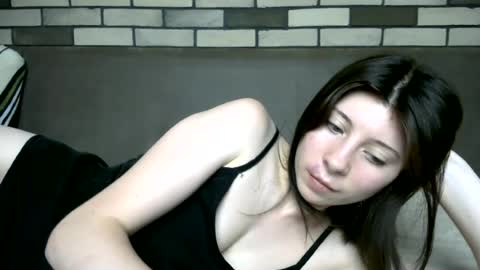 girl_cute007 online show from June 2026 07:03:02 PM