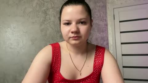 girl_cute07 online show from June 2026 05:26:01 PM