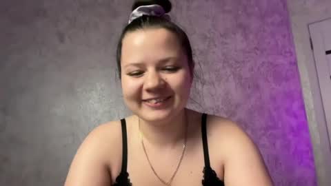 girl_cute07 online show from July 2026 02:49:01 AM