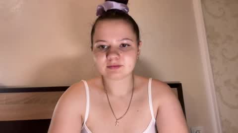 girl_cute07 online show from July 2026 07:05:02 PM