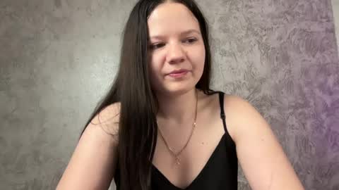girl_cute07 online show from July 2026 12:40:01 AM