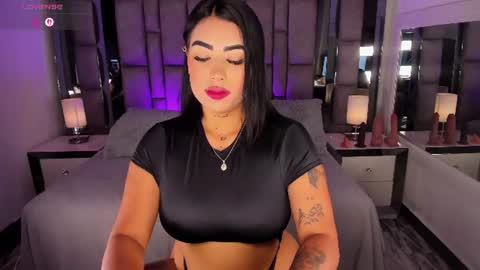 GIRL GRAY online show from July 2026 06:43:02 PM