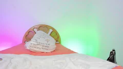 Scarlett online show from November 2025 01:08:02 AM