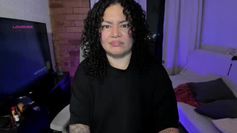 girl_inline online show from November 2025 11:26:01 PM