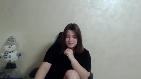 Snapshot of girl_leya chatting on January 2025 11:22:02 PM girl_leya online show from January 2025 11:22:02 PM