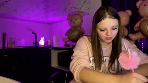 Snapshot of girl_shy07 chatting on February 2026 07:24:02 PM girl_shy07 online show from February 2026 07:24:02 PM