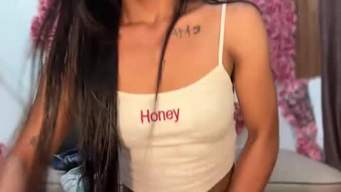 Snapshot of girlcock_dominantfucker chatting on October 2025 08:17:01 PM queen ronna online show from October 2025 08:17:01 PM