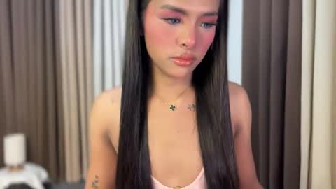 Snapshot of girlcock_dominantfucker chatting on March 2026 12:28:01 AM queen ronna online show from March 2026 12:28:01 AM