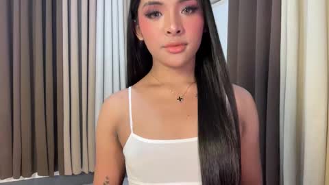 Snapshot of girlcock_dominantfucker chatting on April 2026 03:57:02 PM queen ronna online show from April 2026 03:57:02 PM