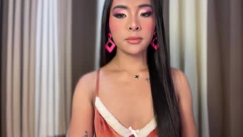 Snapshot of girlcock_dominantfucker chatting on April 2026 10:59:01 PM queen ronna online show from April 2026 10:59:01 PM