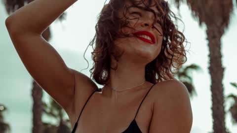 Hanna online show from December 2024 04:38:02 PM