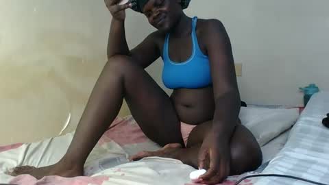 Snapshot of girlnextdoor60 chatting on April 2026 07:52:01 PM Sexy online show from April 2026 07:52:01 PM