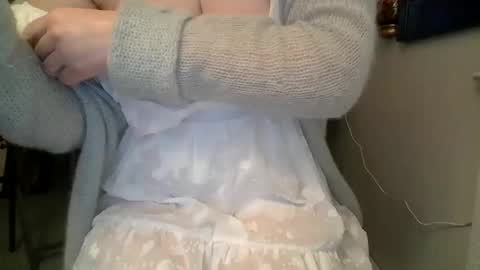 Snapshot of girlonabicycle chatting on January 2026 03:03:01 PM Marina online show from January 2026 03:03:01 PM