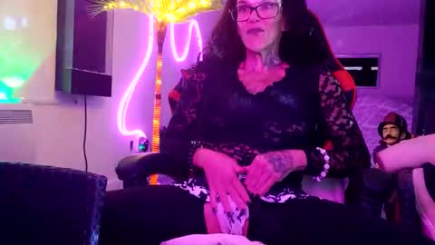 girls227445638252 online show from November 2025 07:09:01 AM