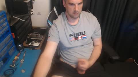 Snapshot of girlsaresexymadeoutapepsi chatting on December 2025 10:36:02 PM bob online show from December 2025 10:36:02 PM