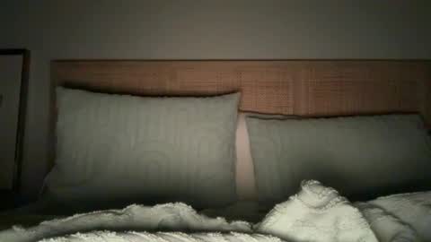 girlswanthis online show from June 2026 02:49:01 AM