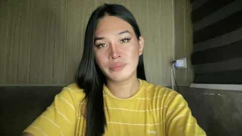 RHAINEEE online show from July 2026 10:29:01 AM