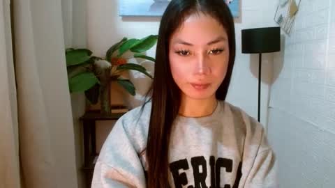 Snapshot of girlwhobelieveinmagic chatting on January 2025 11:47:02 AM Callmenor online show from January 2025 11:47:02 AM