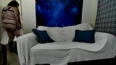 Girth online show from September 2025 05:43:02 AM