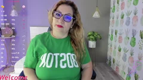 Snapshot of gisela27 chatting on January 2025 02:48:02 AM Gisella online show from January 2025 02:48:02 AM