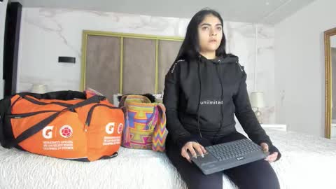     online show from February 2026 10:43:01 AM