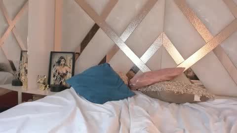 Snapshot of gisele_lake chatting on February 2026 06:22:01 AM gisele_lake online show from February 2026 06:22:01 AM