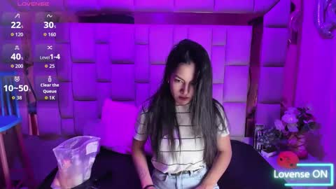 Snapshot of gisell_squirt chatting on November 2025 12:27:02 PM gisell_squirt online show from November 2025 12:27:02 PM