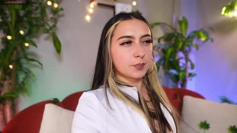 Giselle online show from April 2026 07:52:01 PM